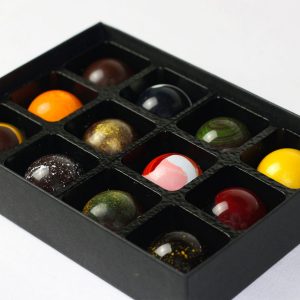 Black Forest Chocolates signature-12-bonbons